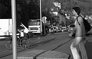 Morgendlicher Pendlerverkehr in der Stadt Zürich. (Foto: Martin Moritzi)